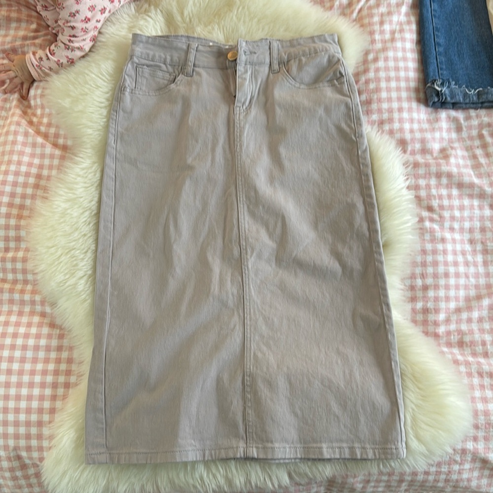 Inherit Co Remi 29 inch skirt EUC